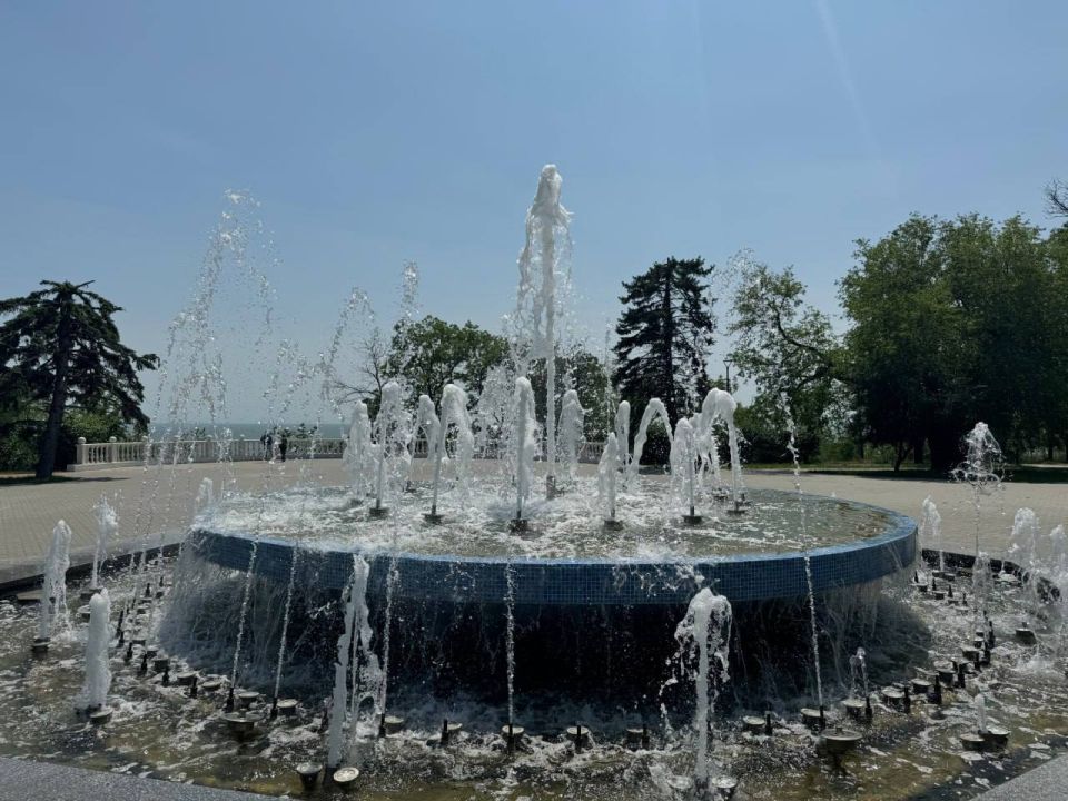 Александр Малькевич: Мариуполь расцветает!. А я в своей традиционной рубрике #ФотоНовыхРегионов показываю вам, как Александр Малькевич: Мариуполь расцветает!. А я в своей традиционной рубрике #ФотоНовыхРегионов показываю вам, как