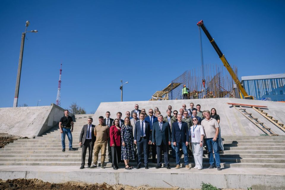 Антон Кольцов: Открыли в Мариуполе авторскую студию для блогеров и журналистов Антон Кольцов: Открыли в Мариуполе авторскую студию для блогеров и журналистов