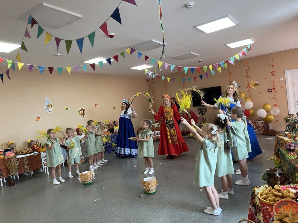 25 сентября 2025 состоялась встреча заведующей ГБДОУ Ненецкого автономного округа «Центр развития ребёнка – Детский сад п. Искателей» Дащук Юлией Викторовной и коллективом ГКДОУ «Детский сад № 140 Г.О. Мариуполь» 25 сентября 2025 состоялась встреча заведующей ГБДОУ Ненецкого автономного округа «Центр развития ребёнка – Детский сад п. Искателей» Дащук Юлией Викторовной и коллективом ГКДОУ «Детский сад № 140 Г.О. Мариуполь»