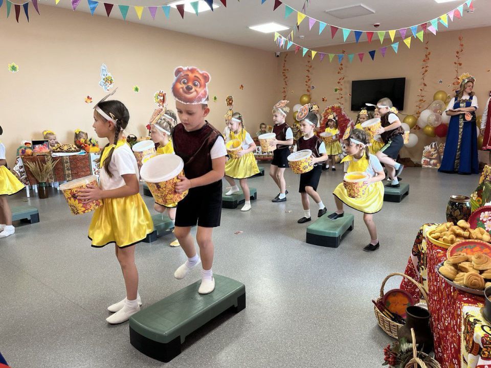 25 сентября 2025 состоялась встреча заведующей ГБДОУ Ненецкого автономного округа «Центр развития ребёнка – Детский сад п. Искателей» Дащук Юлией Викторовной и коллективом ГКДОУ «Детский сад № 140 Г.О. Мариуполь» 25 сентября 2025 состоялась встреча заведующей ГБДОУ Ненецкого автономного округа «Центр развития ребёнка – Детский сад п. Искателей» Дащук Юлией Викторовной и коллективом ГКДОУ «Детский сад № 140 Г.О. Мариуполь»