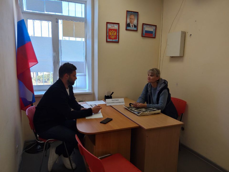 26 сентября во Всероссийский единый день оказания бесплатной юридической помощи в здании Управы Ильичевского внутригородского района города Мариуполь состоялся прием граждан