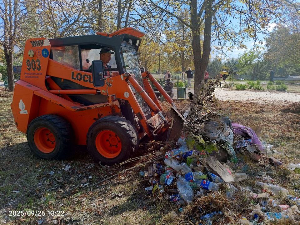 Сегодня состоялся субботник в верхней части парка имени Н.А. Гурова Сегодня состоялся субботник в верхней части парка имени Н.А. Гурова