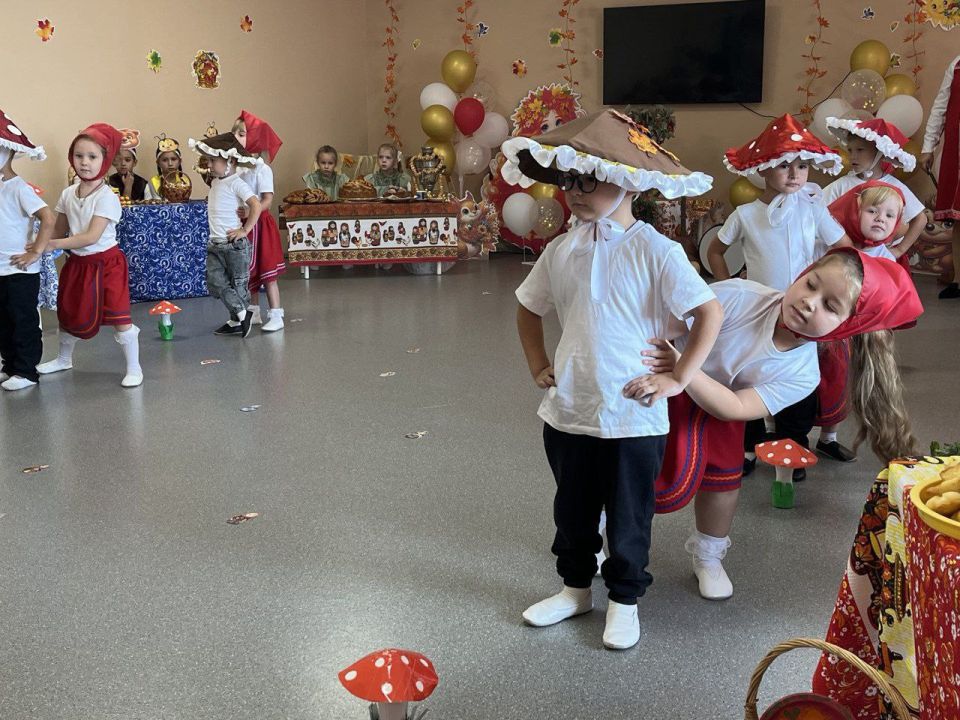 25 сентября 2025 состоялась встреча заведующей ГБДОУ Ненецкого автономного округа «Центр развития ребёнка – Детский сад п. Искателей» Дащук Юлией Викторовной и коллективом ГКДОУ «Детский сад № 140 Г.О. Мариуполь» 25 сентября 2025 состоялась встреча заведующей ГБДОУ Ненецкого автономного округа «Центр развития ребёнка – Детский сад п. Искателей» Дащук Юлией Викторовной и коллективом ГКДОУ «Детский сад № 140 Г.О. Мариуполь»