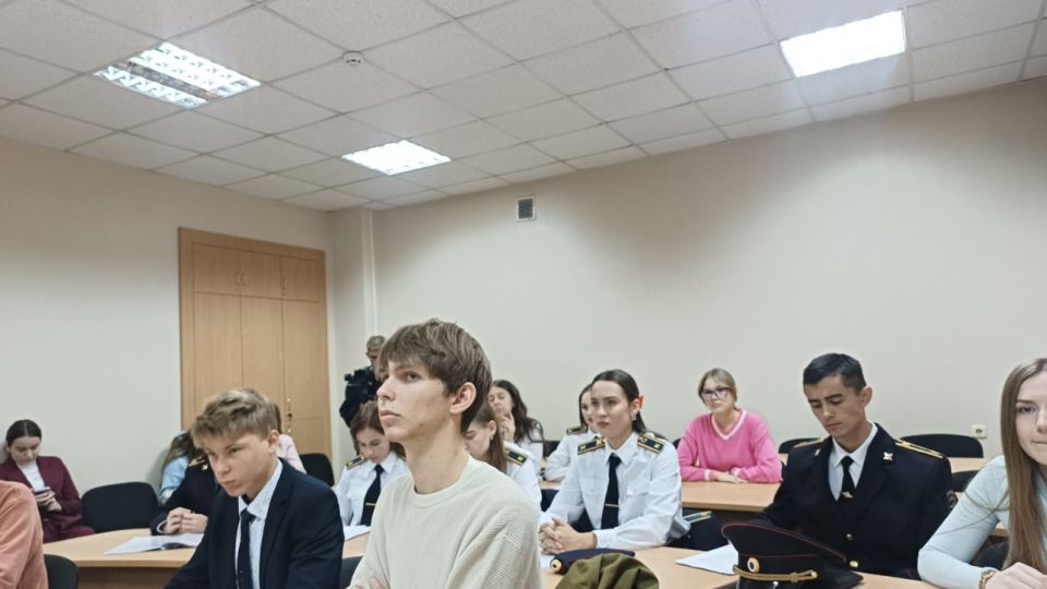 �������� ����� ������� �����������, �����������