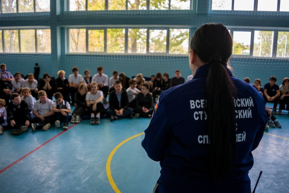 В Мариупольской школе №7 состоялось очередное занятие проекта «Школа антитеррора»