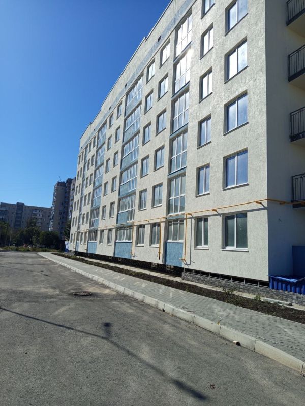 Одна из шести новостроек, предназначенных для компенсационного жилья взамен разрушенного