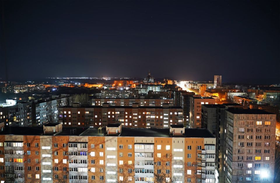 За три года в Мариуполе восстановили 80% наружного освещения