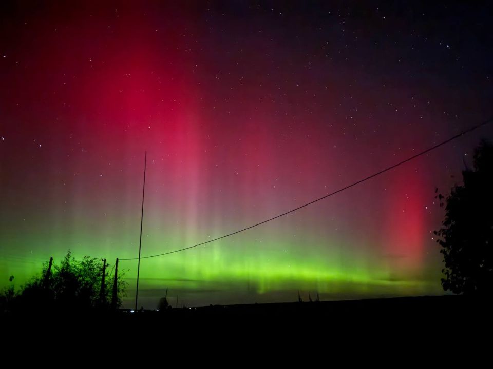 Жители европейской части России сообщают о полярном сиянии