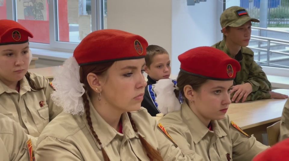 30  2025    ,        -