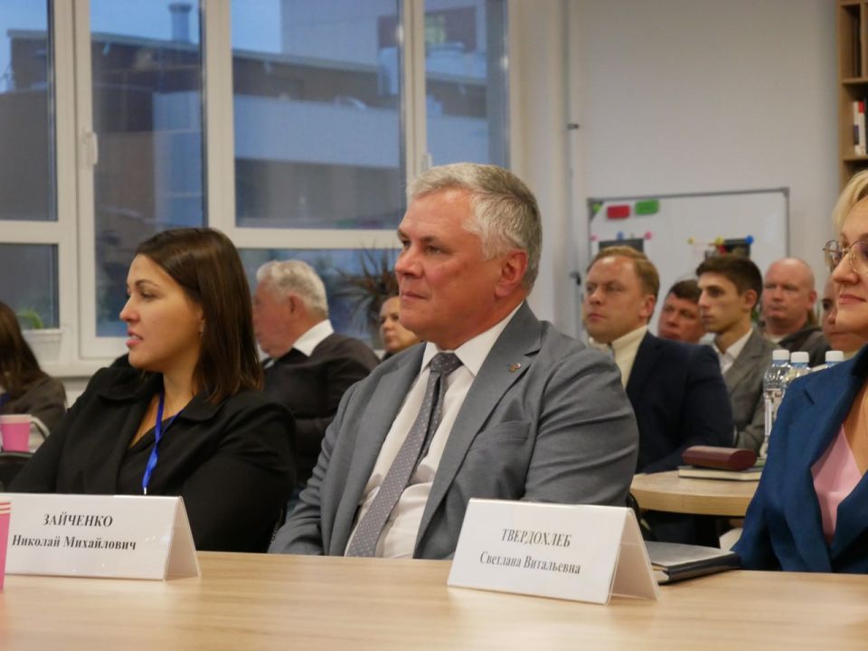 Прошел первый день Международной конференции по общественно-гуманитарным наукам в Мариуполе ! ПГТУ-филиал НИУ МГСУ принял участников и экспертов для обсуждения ключевых вопросов развития Новороссии Прошел первый день Международной конференции по общественно-гуманитарным наукам в Мариуполе ! ПГТУ-филиал НИУ МГСУ принял участников и экспертов для обсуждения ключевых вопросов развития Новороссии