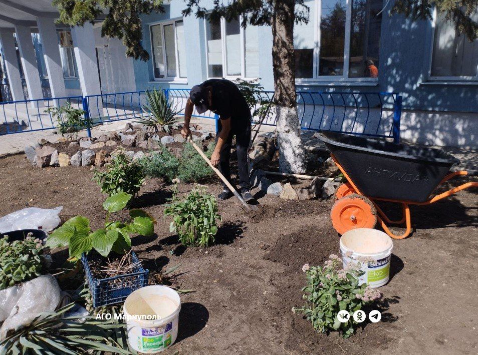 Мариупольцы приняли участие в масштабной экологической акции Мариупольцы приняли участие в масштабной экологической акции