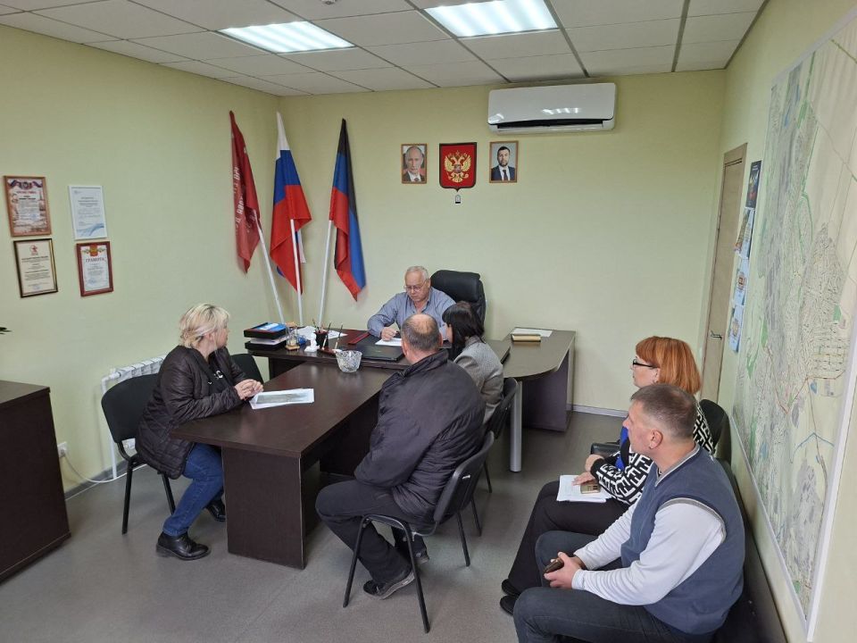 Встреча руководителя Управы Ильичевского внутригородского района города Мариуполь Скударь Владимира с жителями