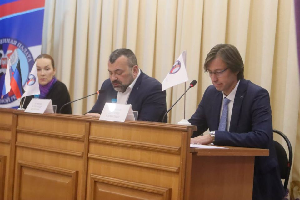 Международный фестиваль креативных индустрий «Звезды над Донбассом» стал одним из самых ярких культурных событий года в России – Александр Кофман Международный фестиваль креативных индустрий «Звезды над Донбассом» стал одним из самых ярких культурных событий года в России – Александр Кофман