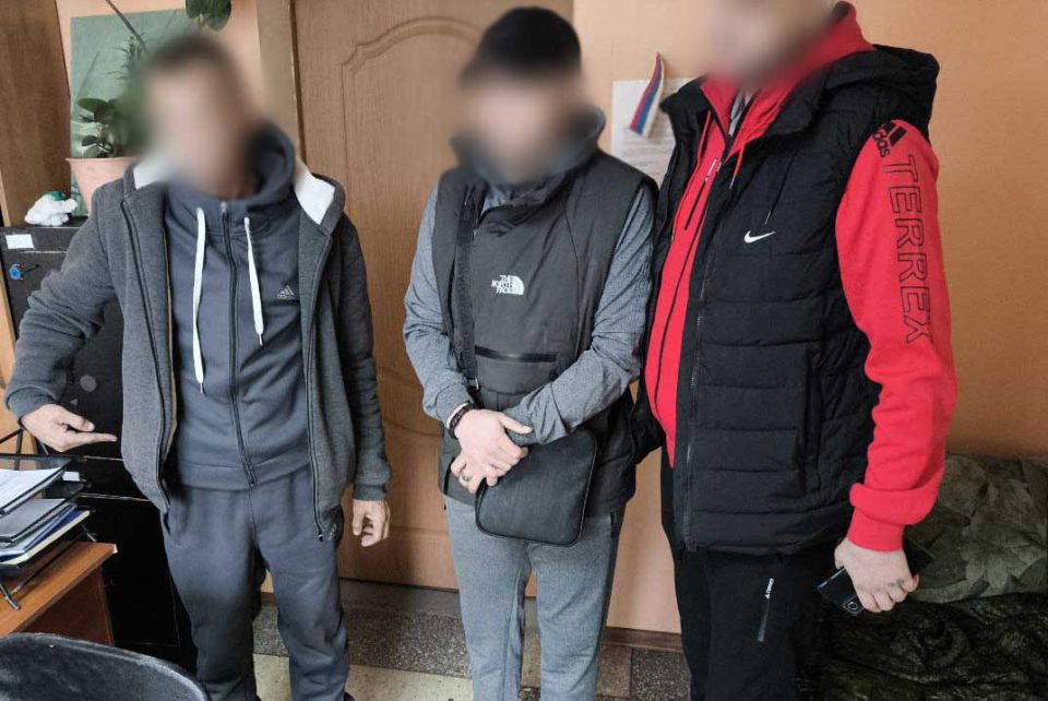 В столице Республики полицейские выявили факты незаконного хранения наркотиков В столице Республики полицейские выявили факты незаконного хранения наркотиков