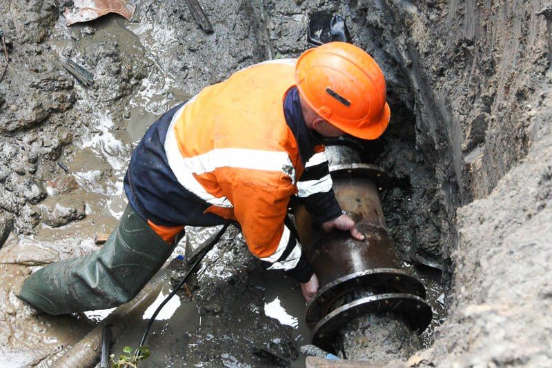 Антон Кольцов: Продолжаем системную работу по устранению аварий на сетях водоснабжения и водоотведения