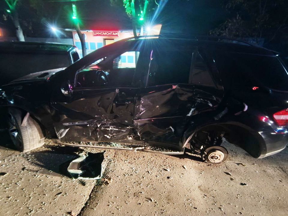 За сутки полицейские зарегистрировали 2 ДТП, произошедших по вине подростков За сутки полицейские зарегистрировали 2 ДТП, произошедших по вине подростков