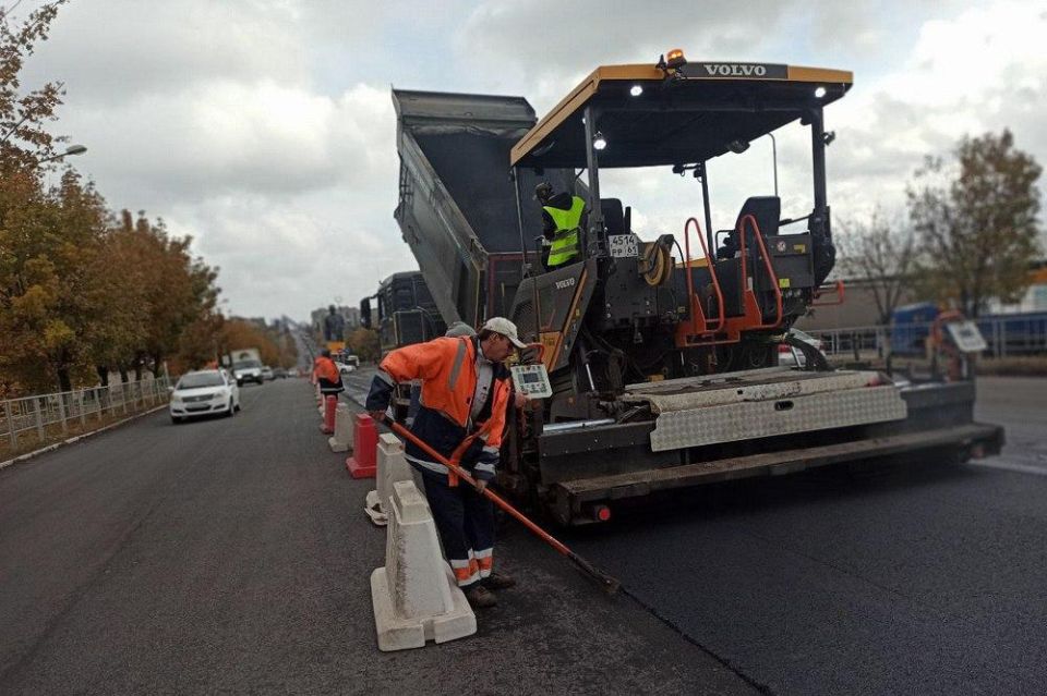 Денис Пушилин: К началу ноября завершим ремонт центральной автодороги Енакиево — проспекта Металлургов Денис Пушилин: К началу ноября завершим ремонт центральной автодороги Енакиево — проспекта Металлургов