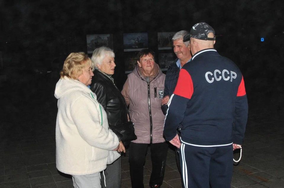 Болеем за наших!. В Евпатории проходит финал футбольного чемпионата «Содружество» Болеем за наших!. В Евпатории проходит финал футбольного чемпионата «Содружество»