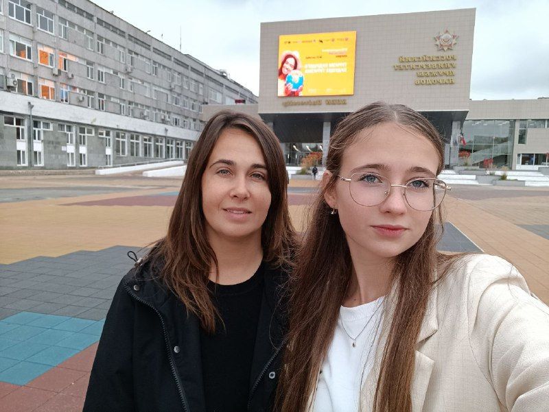 Мариупольская старшеклассница вместе со своей мамой разработала проект, который победил в международном конкурсе «Туризм будущего – будущее туризма»