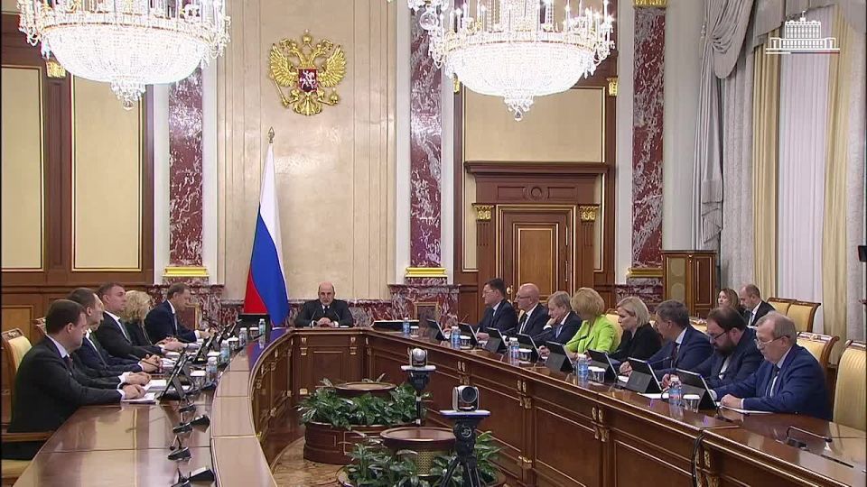 Правительство направит дополнительное финансирование на соцподдержку граждан в новых регионах