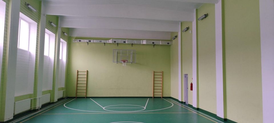 Подмосковные строители завершают восстановление здания школы-интерната №21 Подмосковные строители завершают восстановление здания школы-интерната №21