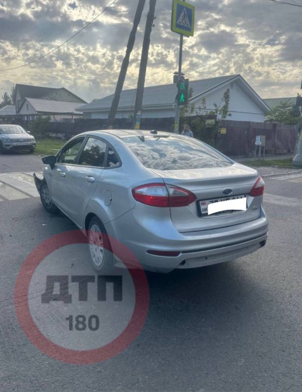 Вчера вечером (8 октября) произошло ДТП на пересечении ул.Бахчиванджи и ул.Зелинского Вчера вечером (8 октября) произошло ДТП на пересечении ул.Бахчиванджи и ул.Зелинского