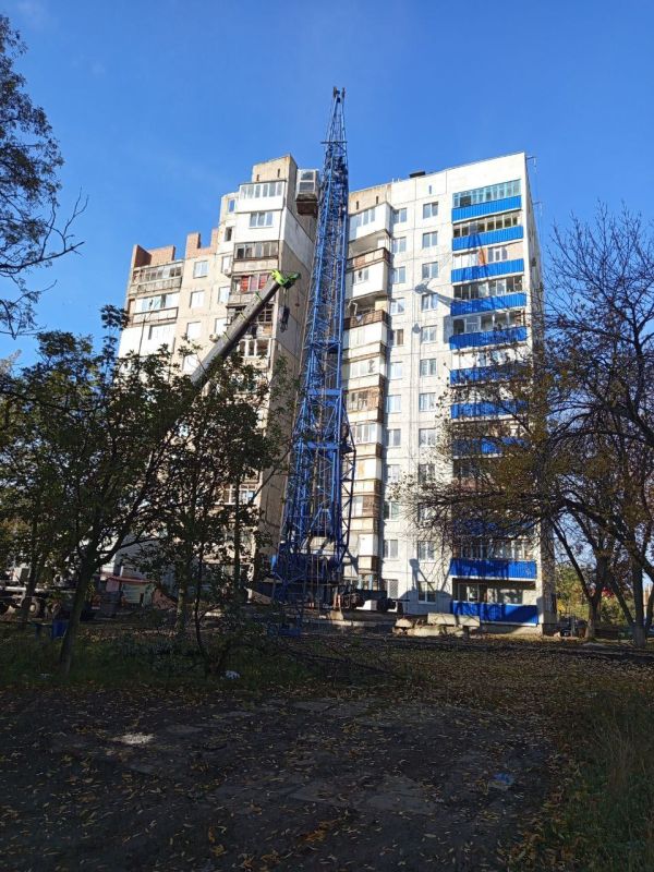 SOS   !&quot;.  . , 110      