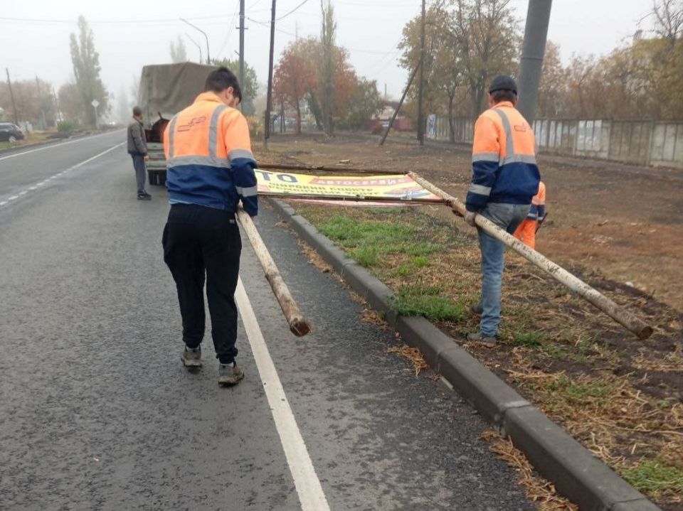 На выходных продолжаились работы по обеспечению содержания автомобильных дорог общего пользования На выходных продолжаились работы по обеспечению содержания автомобильных дорог общего пользования