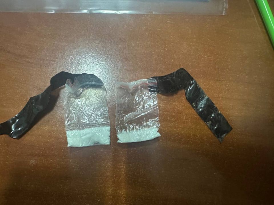 Сотрудники полиции пресекли незаконный оборот наркотиков в столице Республики Сотрудники полиции пресекли незаконный оборот наркотиков в столице Республики