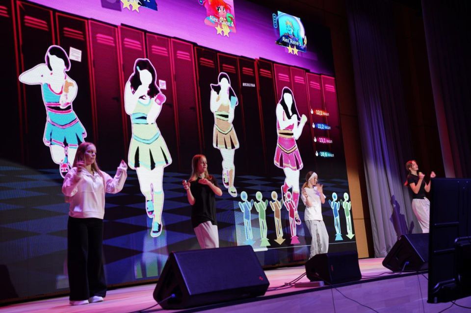  :      - NevskiyPhygital-2025