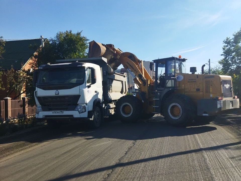 Завершаем работы по приведению к нормативному состоянию УДС Мариупольской агломерации Завершаем работы по приведению к нормативному состоянию УДС Мариупольской агломерации