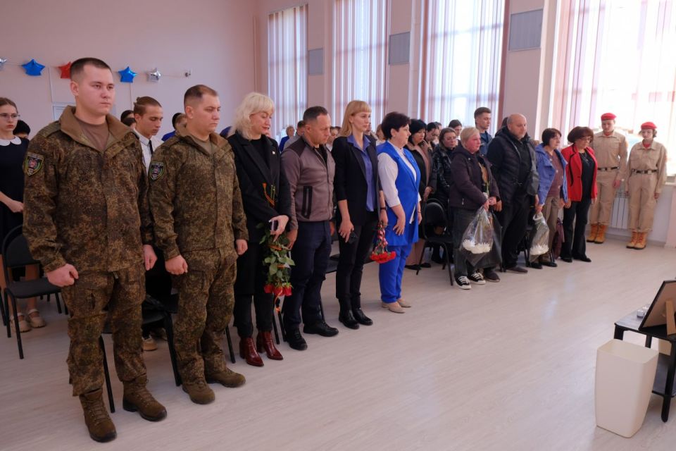 �� ������ ��� ������!. � ������� ����� � 6 ������ ���������� ������� ����� ����� � ������ � ���� �����������, �������� � ���� ���, � ������ ��������� � ������� ���������