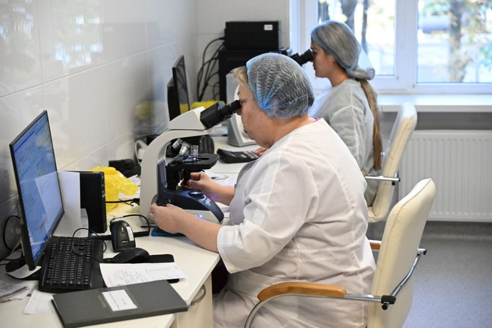 Мариупольская лаборатория на базе Больницы интенсивного лечения обеспечивает диагностикой весь юг ДНР, включая Мангуш, Новоазовск и Володарское Мариупольская лаборатория на базе Больницы интенсивного лечения обеспечивает диагностикой весь юг ДНР, включая Мангуш, Новоазовск и Володарское