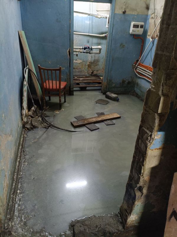 Коммунальщики устранили ряд аварий в сетях водоснабжения и водоотведения Коммунальщики устранили ряд аварий в сетях водоснабжения и водоотведения