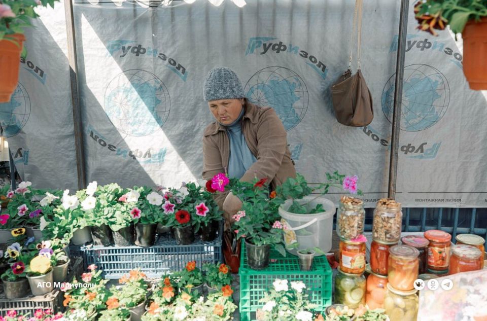 На всех городских рынках Мариуполя будут установлены ряды для социальной торговли