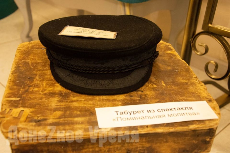 “К каждому в театре относился, как к члену семьи”: на Садовом открылась выставка о Геннадии Горшкове “К каждому в театре относился, как к члену семьи”: на Садовом открылась выставка о Геннадии Горшкове