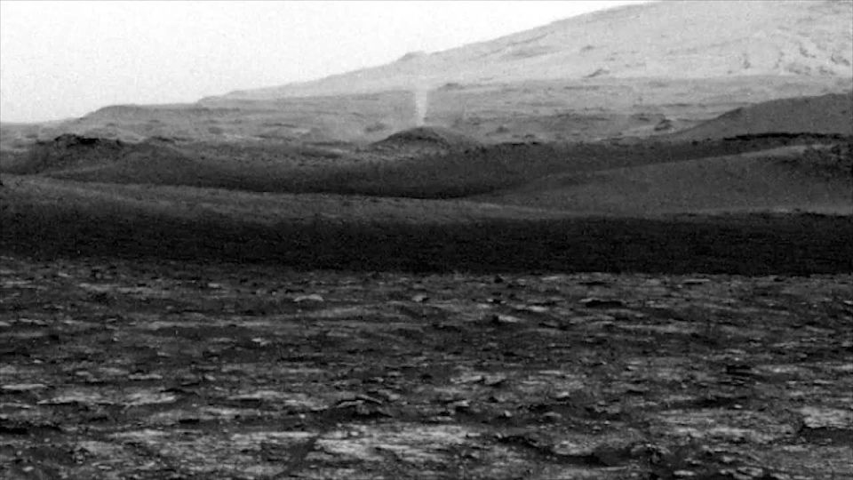 Пыльные вихри на Марсе, заснятые на поверхности Марсоходами!