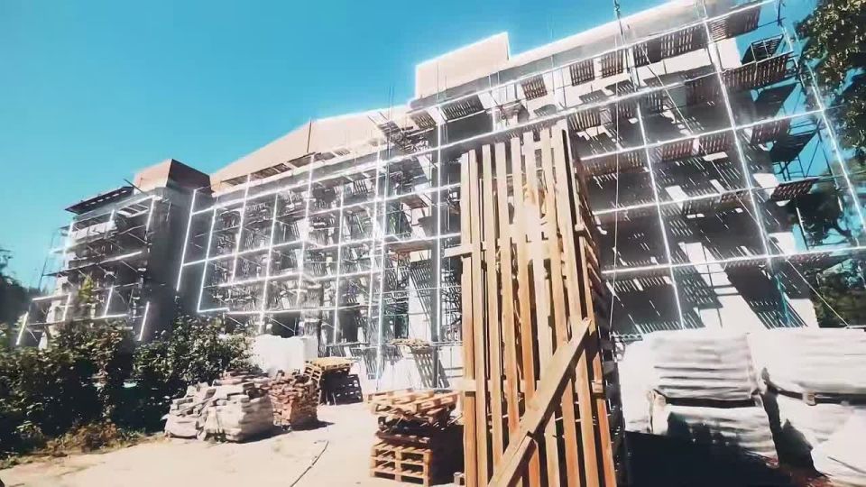 ШЕСТАЯ СЕРИЯ. «Русское наследие. Разрушение и возрождение» – третий сезон документального сериала о исторических памятниках новых регионов