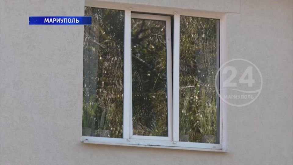 Многоквартирные дома в Ильичевском районе Мариуполя восстановили специалисты из Московской области