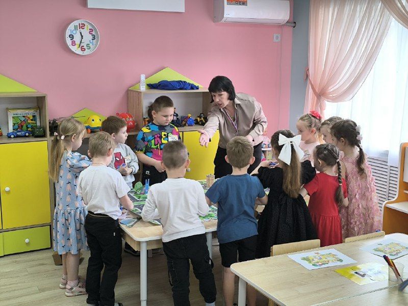 Лучики ее сердца согревают малышей