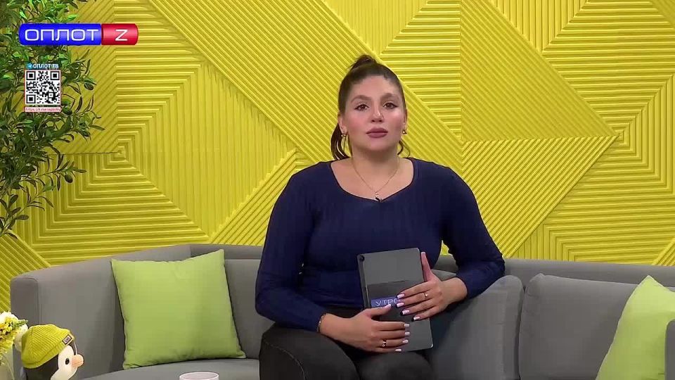 На мариупольской ледовой арене смонтирован купол, идет установка холодильного оборудования