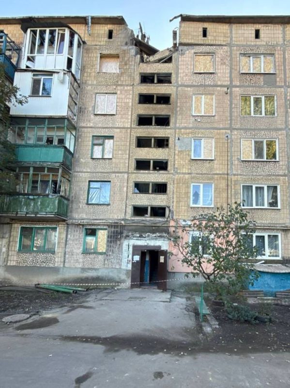 Денис Пушилин: Восстановим пострадавший при недавнем обстреле многоэтажный дом в Ясиноватой Денис Пушилин: Восстановим пострадавший при недавнем обстреле многоэтажный дом в Ясиноватой