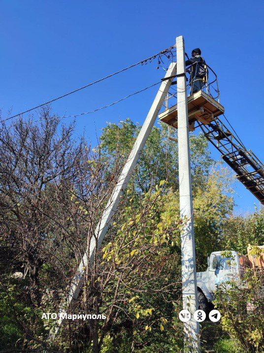 Мариупольские энергетики проинспектировали сети наружного освещения в Жовтневом и Приморском районах Мариупольские энергетики проинспектировали сети наружного освещения в Жовтневом и Приморском районах