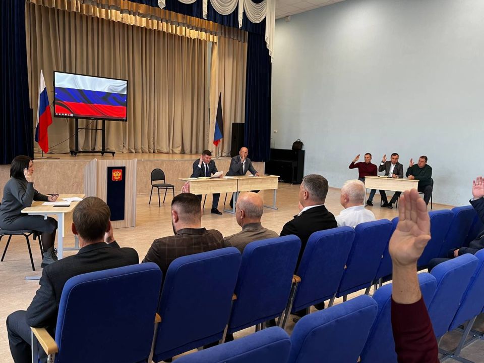 Состоялось очередное заседание Мариупольского городского совета Состоялось очередное заседание Мариупольского городского совета