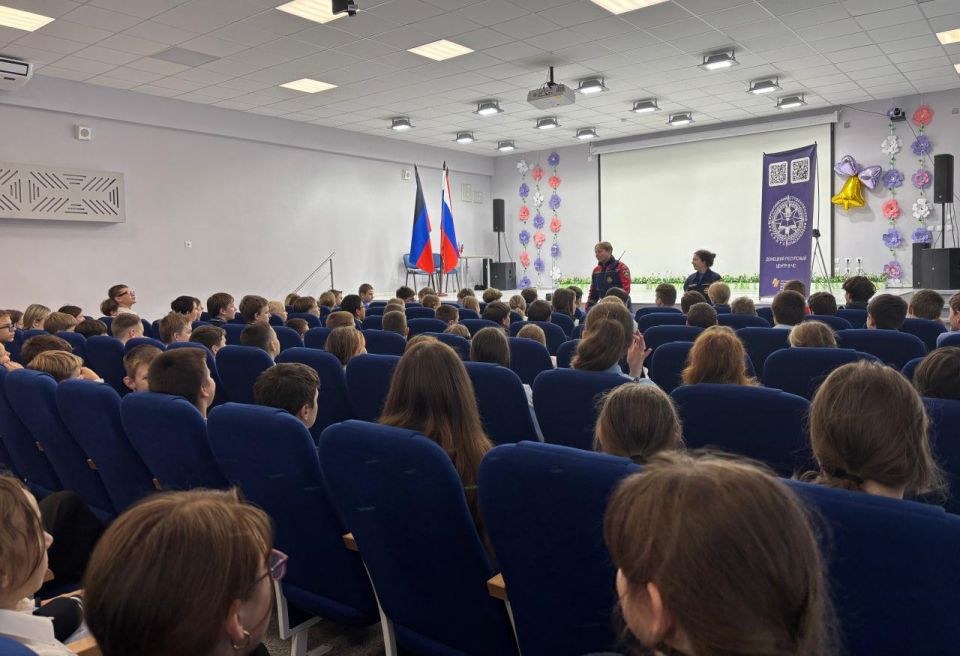 В мариупольских школах №14 и №59 созданы Школьные спасательные отряды В мариупольских школах №14 и №59 созданы Школьные спасательные отряды