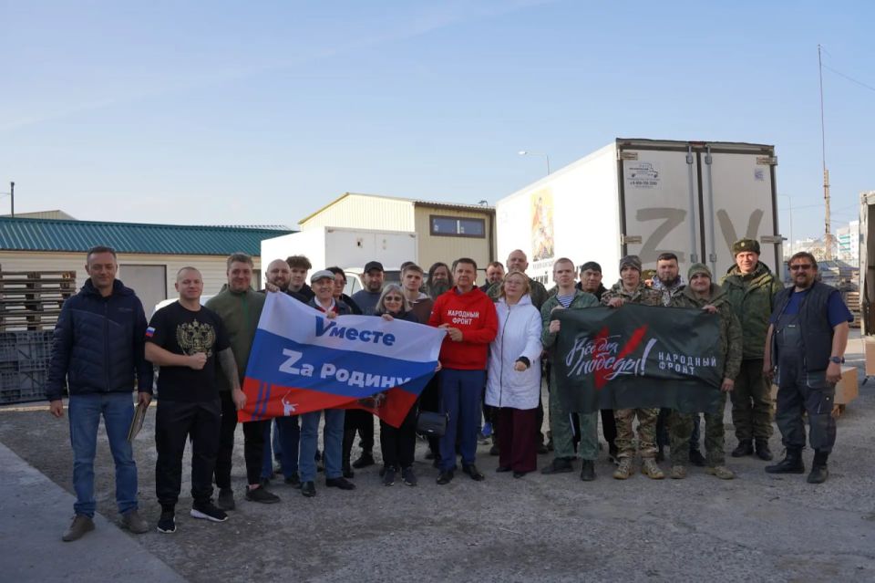 Волжане отправили очередной гуманитарный конвой в ДНР Волжане отправили очередной гуманитарный конвой в ДНР