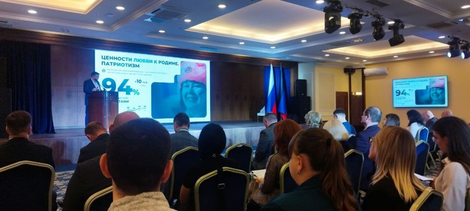     &quot;  &quot;        . ..        ...