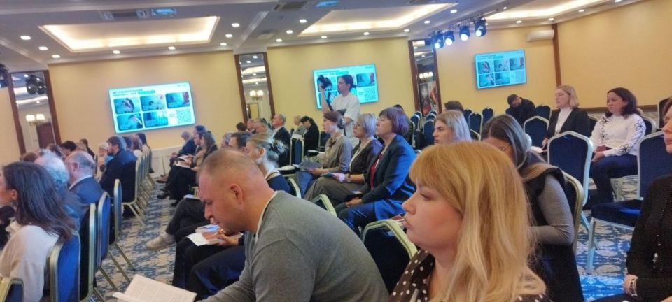     &quot;  &quot;        . ..        ...