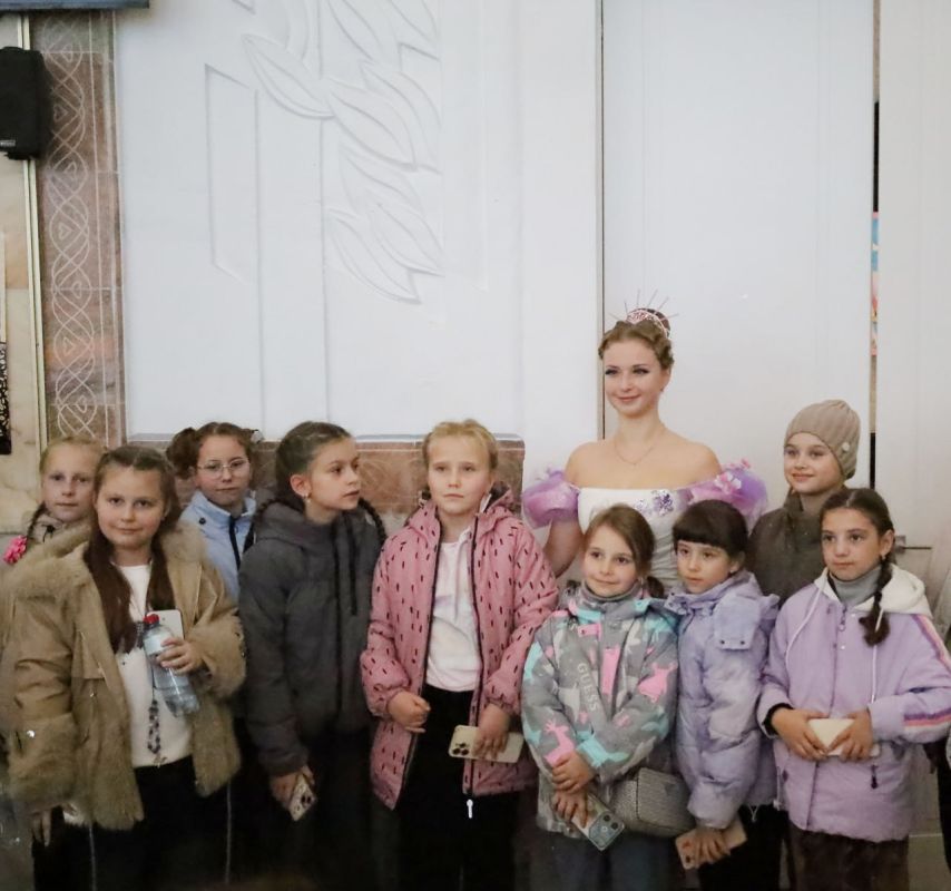 Осенние каникулы в Мариупольском театре Осенние каникулы в Мариупольском театре