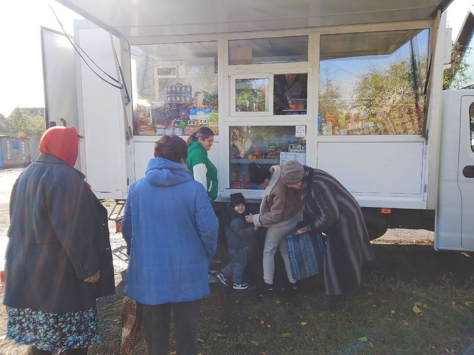  25  28  2025             , , ,  